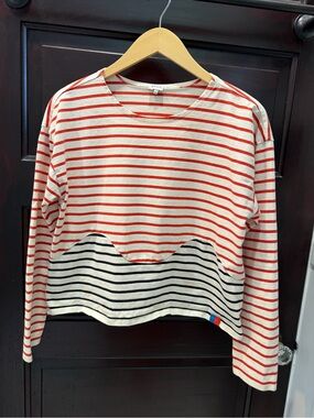 KULE The Modern Boxy Long-Sleeve Striped Tee in Sienna, Navy & Cream S
